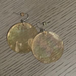 Circle earrings
